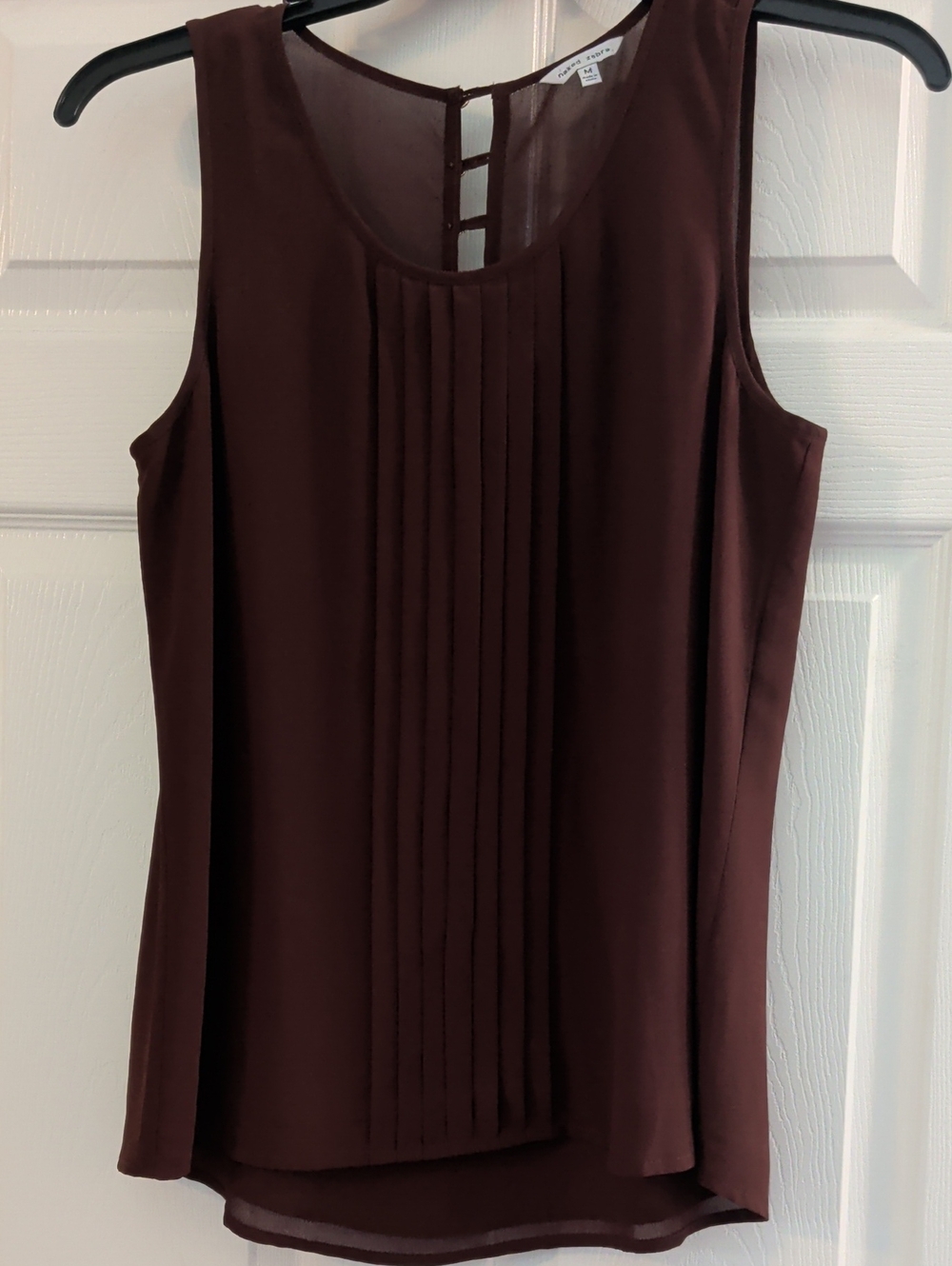 Naked Zebra Mauve Sleeveless V-Neck Blouse